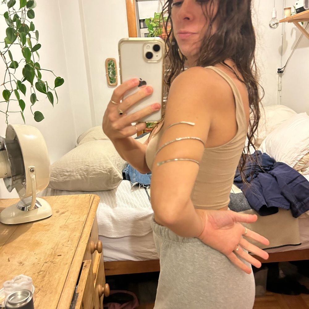 Adorable chic Silver armband//SOLD